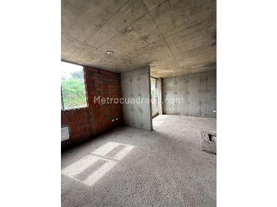 Apartamento en venta en Maria Auxiliadora, Medellín · foto 3 de 13