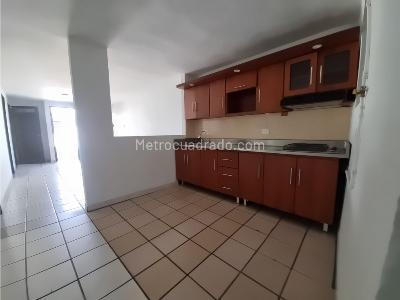 Apartamento en venta en La Pradera, Medellín · foto 2 de 19