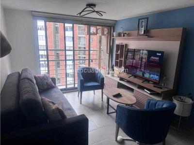 Apartamento de 3 alcobas en venta en La Almeria, Medellín, 82 m² · foto 3 de 20