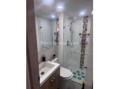 Apartamento de 3 alcobas en venta en La Almeria, Medellín, 82 m² · foto 5 de 20