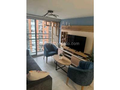Apartamento de 3 alcobas en venta en La Almeria, Medellín, 82 m² · foto 11 de 20