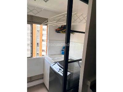 Apartamento de 3 alcobas en venta en La Almeria, Medellín, 82 m² · foto 14 de 20