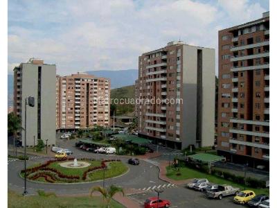Apartamento de 3 alcobas en venta en La Almeria, Medellín, 82 m² · foto 18 de 20