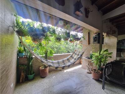 Apartamento de 3 alcobas en venta en Colores Estadio, Medellín, 114 m² · foto 2 de 20