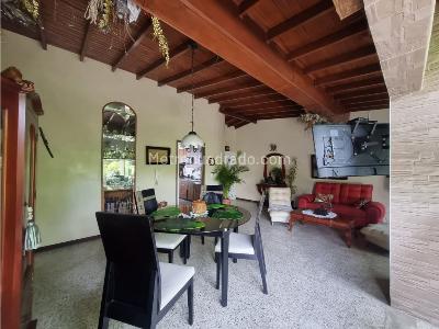 Apartamento de 3 alcobas en venta en Colores Estadio, Medellín, 114 m² · foto 4 de 20