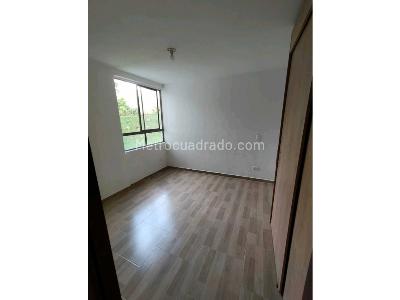 Apartamento en venta en Loma De Los Bernal, Medellín · foto 5 de 20