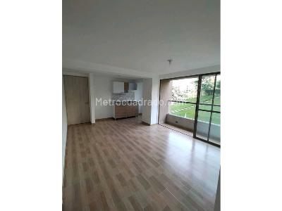 Apartamento en venta en Loma De Los Bernal, Medellín · foto 9 de 20