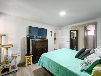 Apartamento de 3 alcobas en venta en Conquistadores, Medellín, 115 m² · foto 17 de 20