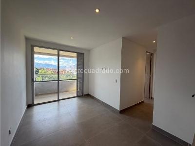 Apartamento en venta en Guayabal, Medellín · foto 2 de 14