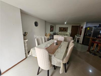 Apartamento de 3 alcobas en venta en Aves Maria, Sabaneta, 140 m² · foto 6 de 14