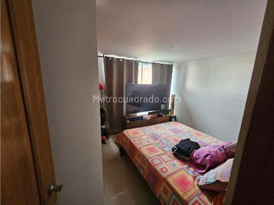 Apartamento de 3 alcobas en venta en Aves Maria, Sabaneta, 140 m² · foto 8 de 14
