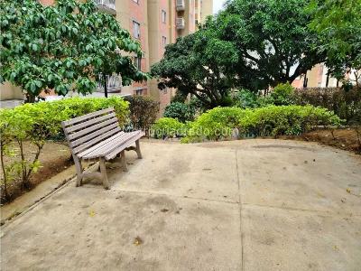 Apartamento de 3 alcobas en venta en Navarra Bello, Bello, 54 m² · foto 5 de 20