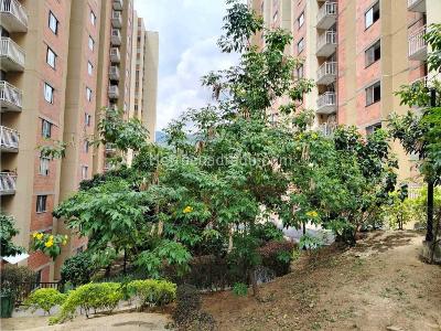 Apartamento de 3 alcobas en venta en Navarra Bello, Bello, 54 m² · foto 6 de 20