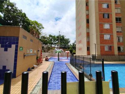 Apartamento de 3 alcobas en venta en Navarra Bello, Bello, 54 m² · foto 8 de 20