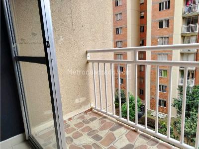 Apartamento de 3 alcobas en venta en Navarra Bello, Bello, 54 m² · foto 16 de 20