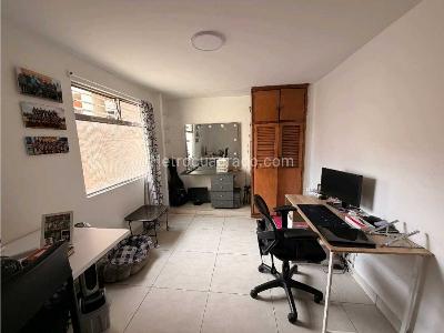 Apartamento de 4 alcobas en venta en Conquistadores, Medellín, 147 m² · foto 19 de 20