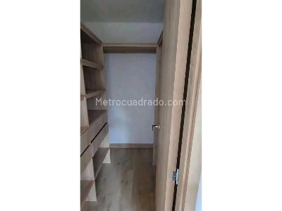 Apartamento de 2 alcobas en venta en San Jose, Sabaneta, 115 m² · foto 19 de 20