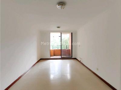 Apartaestudio en venta en Laureles, Medellín, 51 m² · foto 12 de 20