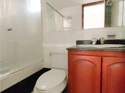 Apartaestudio en venta en Laureles, Medellín, 51 m² · foto 13 de 20