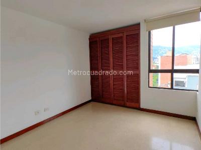 Apartaestudio en venta en Laureles, Medellín, 51 m² · foto 18 de 20