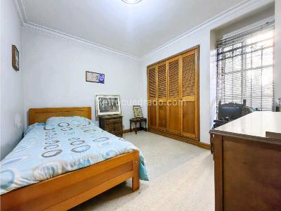 Apartamento de 3 alcobas en venta en Laureles, Medellín, 132 m² · foto 19 de 20
