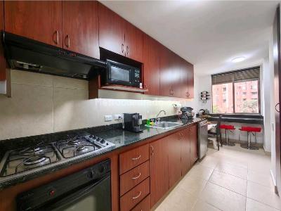 Apartamento de 3 alcobas en venta en El Tesoro, Medellín, 111 m² · foto 10 de 20