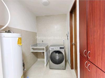 Apartamento de 3 alcobas en venta en El Tesoro, Medellín, 111 m² · foto 6 de 20