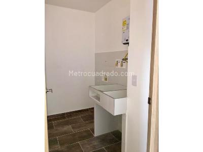 Apartamento en venta en Calasanz, Medellín · foto 2 de 9