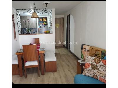 Apartamento en venta en La Almeria, Medellín · foto 3 de 13