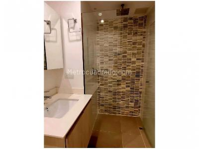 Apartaestudio en venta en Loma De Los Bernal, Medellín, 57 m² · foto 8 de 8