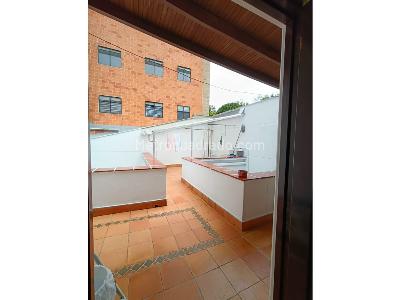 Casa de 4 alcobas en venta en Belen, Medellín, 218 m² · foto 6 de 6