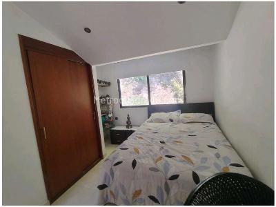 Casa de 3 alcobas en venta en Calasanz, Medellín, 88 m² · foto 15 de 18