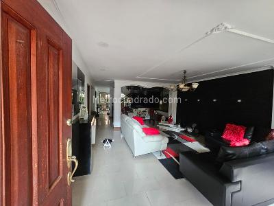 Casa de 4 alcobas en venta en Maria Auxiliadora, Sabaneta, 360 m² · foto 3 de 20