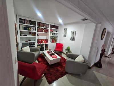 Casa de 4 alcobas en venta en Maria Auxiliadora, Sabaneta, 360 m² · foto 4 de 20