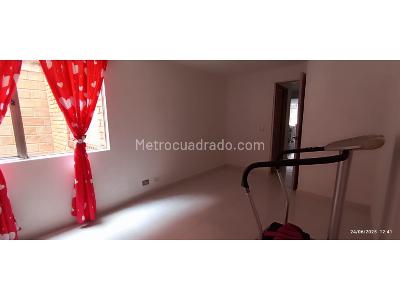 Apartamento de 3 alcobas en venta en America En La Comuna 12 De Medellin, Medellín, 100 m² · foto 5 de 20