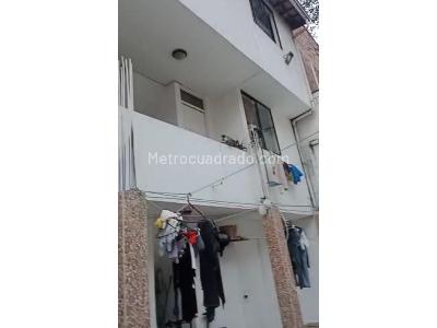 Casa de 5 alcobas en venta en Belen Los Alpes, Medellín, 192 m² · foto 4 de 10