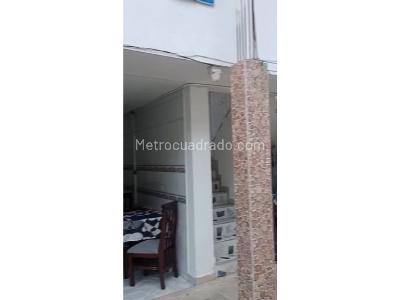 Casa de 5 alcobas en venta en Belen Los Alpes, Medellín, 192 m² · foto 7 de 10