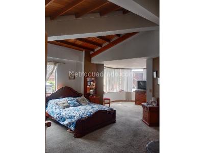 Apartamento de 4 alcobas en venta en Boston, Medellín, 230 m² · foto 13 de 14