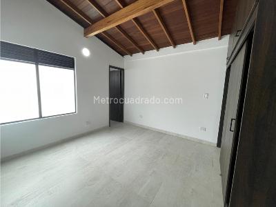Casa de 3 alcobas en venta en Belen Miravalle, Medellín, 105 m² · foto 12 de 14