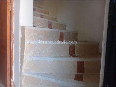 Casa de 5 alcobas en venta en Bellanita, Bello, 57 m² · foto 9 de 20
