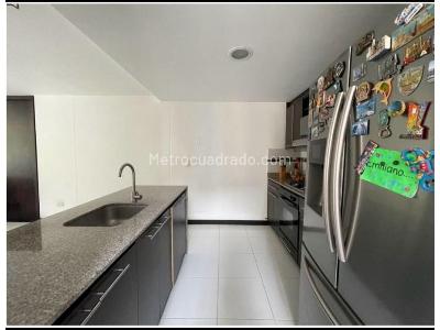 Apartamento en venta en Loma Del Indio, Medellín · foto 13 de 14