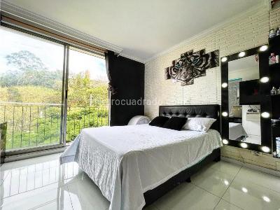 Apartamento de 2 alcobas en venta en Las Palmas, Medellín, 76 m² · foto 14 de 20