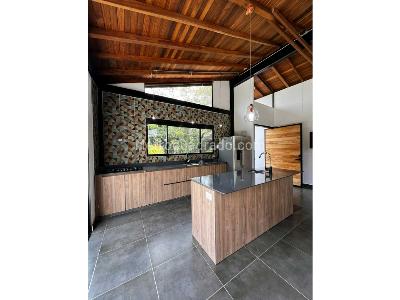 Casa de 3 alcobas en venta en Alto De Las Palmas, Envigado · foto 3 de 16