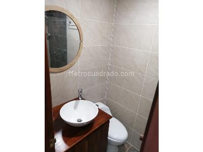 Apartamento de 2 alcobas en venta en San Lucas, Medellín, 128 m² · foto 12 de 18