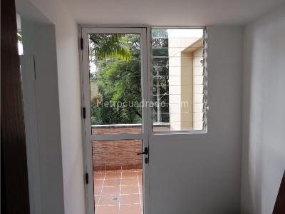 Apartamento de 2 alcobas en venta en San Lucas, Medellín, 128 m² · foto 14 de 18