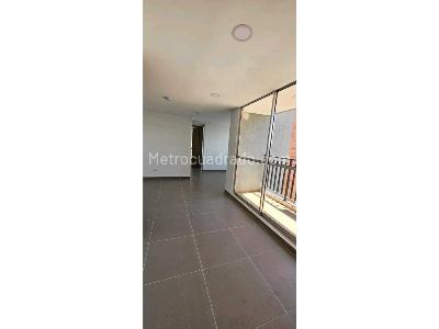 Apartamento de 2 alcobas en venta en Fontibon, Rionegro, 58 m² · foto 4 de 13