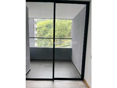 Apartamento de 3 alcobas en venta en Las Palmas, Medellín, 111 m² · foto 7 de 12