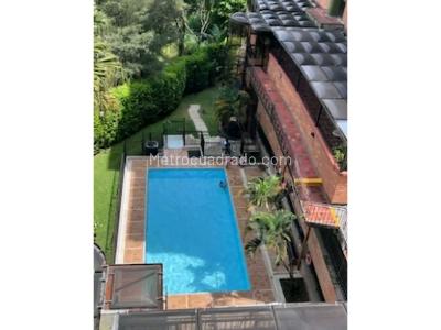 Apartamento de 4 alcobas en venta en Patio Bonito, Medellín, 155 m² · foto 2 de 15