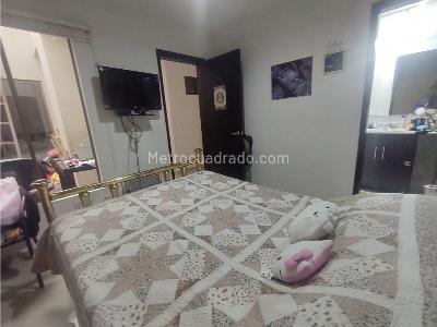 Apartamento de 3 alcobas en venta en Laureles, Medellín, 151 m² · foto 12 de 20