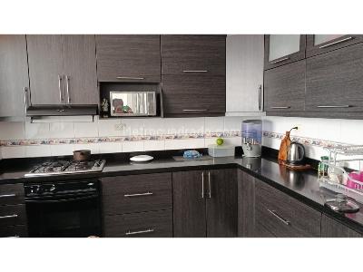Casa de 5 alcobas en venta en Simon Bolivar, Medellín, 234 m² · foto 4 de 20